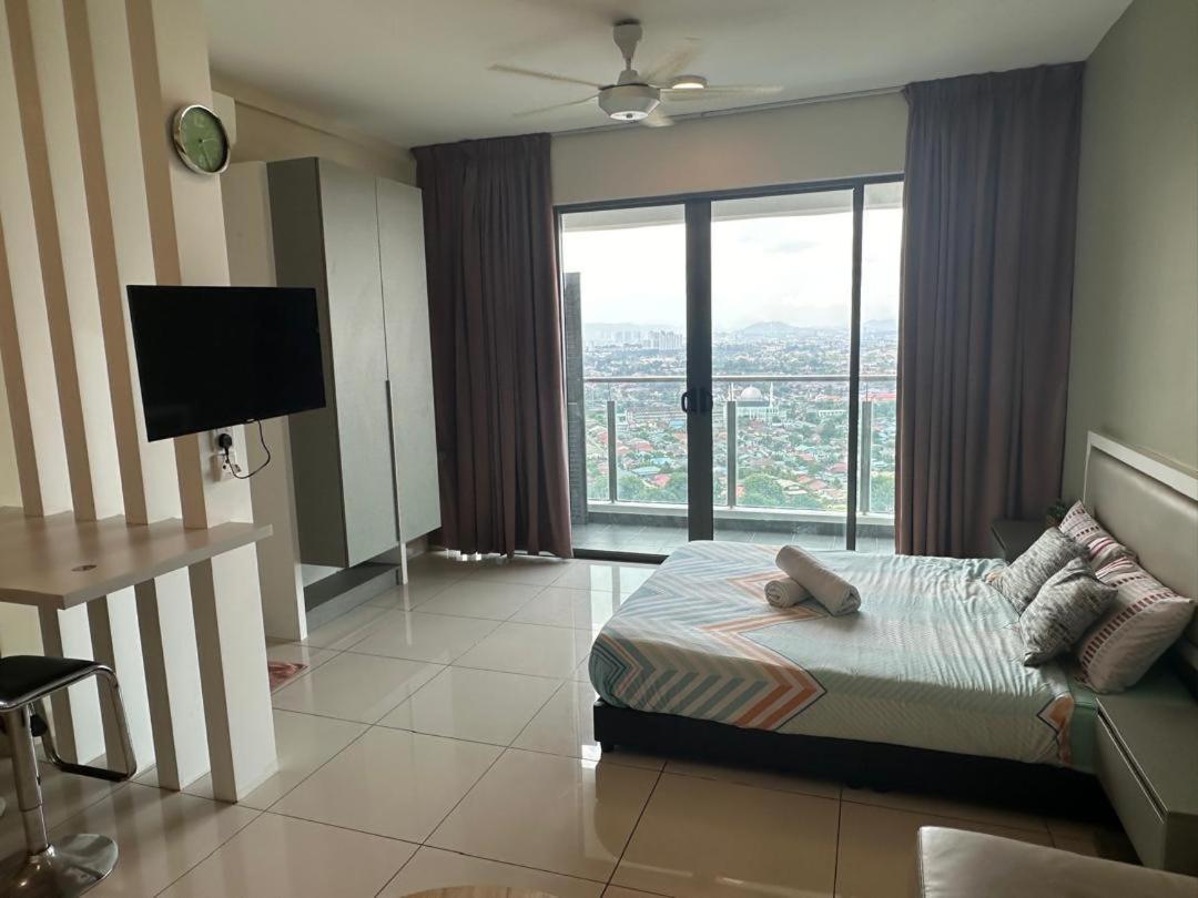 Evo Tea 25 With Netflix * Bandar Baru Bangi